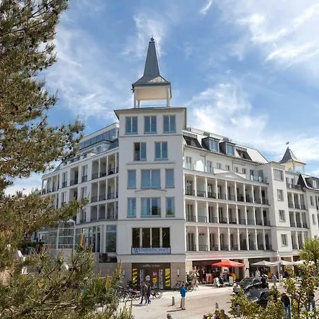 Lands End First Sellin 33 Apartment *